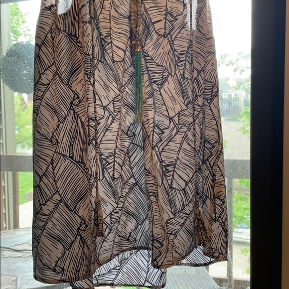 Sleeveless blouse - Picture 3 of 4